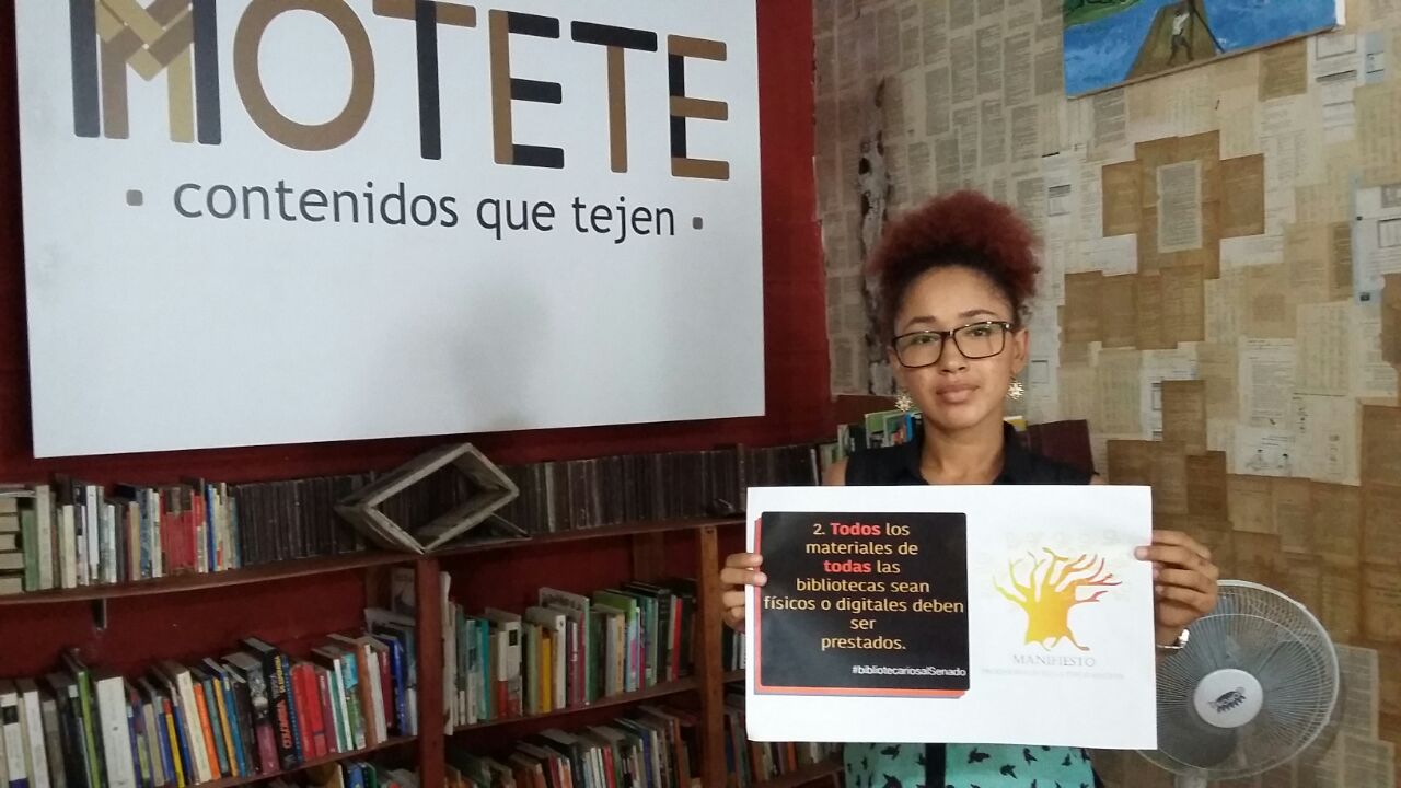 Rosana, una promotora de lectura del Chocó (Colombia) pidiendo más y mejores excepciones y limitaciones para bibliotecas, archivos y museos